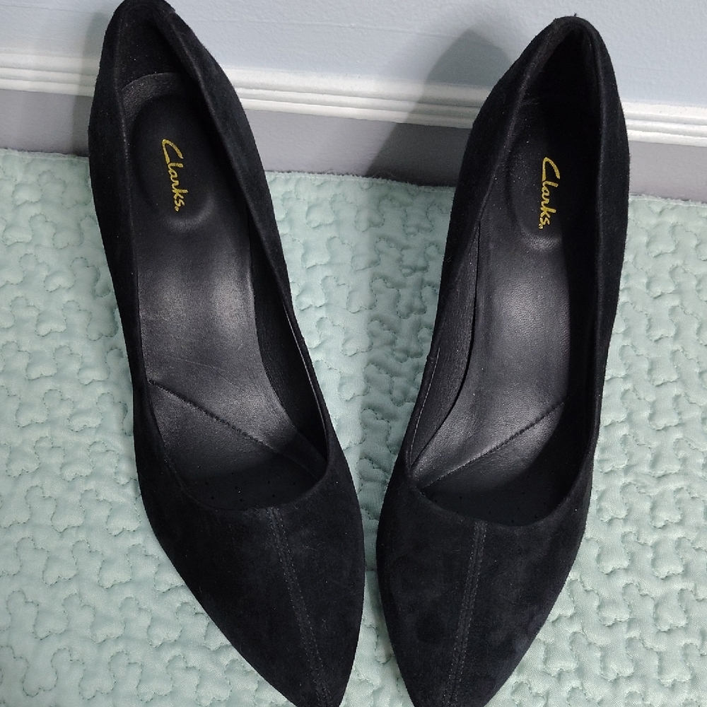 Clarks Black Suede Heels Height 2.2 in with Pointed Toe